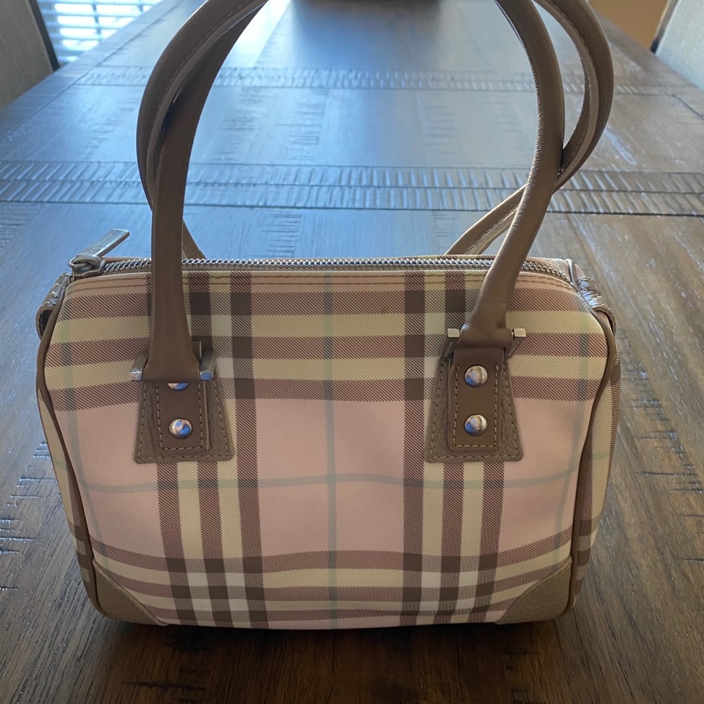 Burberry pink check handbag - Picture 4 of 15